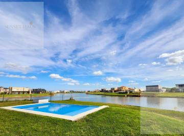 Casa · 126m² · 4 Ambientes · 4 Cocheras · Venta Casa a Laguna San Sebastian Oportunidad!