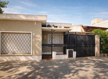 Casa · 90m² · 3 Ambientes · 1 Cochera · Casa en Venta Ituzaingó Sur 3 Ambientes con Cochera