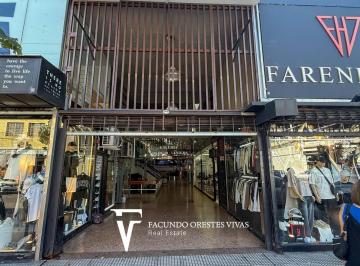 Local comercial · 200m² · 5 Ambientes · Venta - Local - Galería - 200 m² - Permuta - Cuotas - Liniers