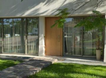Casa de 5 ambientes, Ciudad de Mendoza · Hermoso Duplex en Dalvian