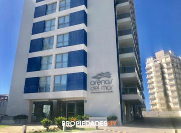 Foto1 · Apartamento en Alquiler Anual Torre Nueva con Servicios. Vista Al Mar