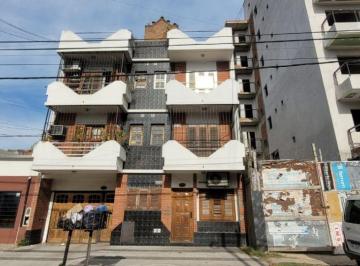 Departamento de 2 ambientes, Avellaneda · Departamento 2 Ambientes con Cochera en Alquiler a m de Av Mitre Wilde Ctro.