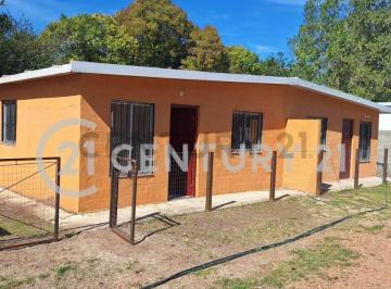 Casa · 50m² · 3 Ambientes · 1 Cochera · Alquiler de Casas a Estrenar en Manga 2 Dorm. Predio Cerrado, Cochera y Patio