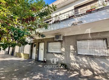 PH · 115m² · 5 Ambientes · Venta Oportunidad PH 5 Ambientes Patio Terraza a Reciclar - 165 m - Flores