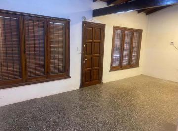 Casa · 130m² · 4 Ambientes · Casa en Venta - 3 Dorm. 3 Baños - 425 m² - Mar del Plata