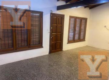 Casa · 130m² · 4 Ambientes · Casa en Venta - 3 Dorm. 3 Baños - 425 m² - Mar del Plata