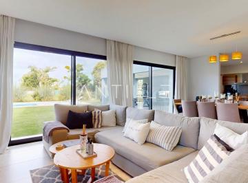 LIVING 2 CASA EN GREENVILLE POLO · Casa en Venta | Greenville Polo y Resort