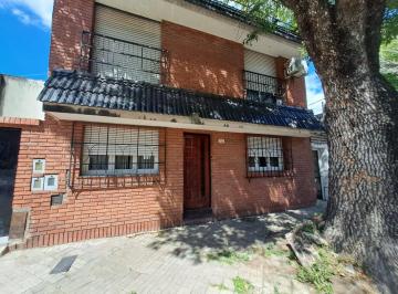 Casa · 100m² · 6 Ambientes · Casa en Venta Mendoza 4600 - Echesortu - Rosario