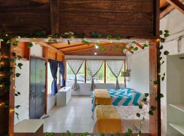 Casa · 145m² · 4 Ambientes · 2 Cocheras · 2 Casas + 1 Cabaña en Bialet Masse, Mirador del Lago