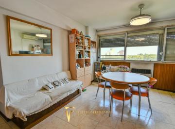 Departamento · 60m² · 3 Ambientes · Venta - Departamento - Tres Ambientes - Aire Acondicionado - Apto cr'Edito - Liniers
