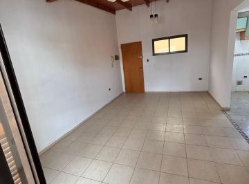 Departamento de 1 ambiente, La Plata · Particular Alquila