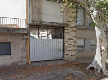 Garage , Rosario · Cochera Pichincha