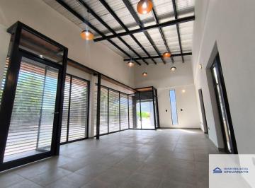 Local comercial de 1 ambiente, Maipú · Local Comercial en Alquiler Ubicado en Maipú - Zona Il Mercato - Foresta