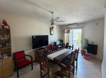 LIV COMEDOR PISO 1 · Dueño Vende PH en P Alta 1 Piso por Escalera Entrada Independiente Sin Expensas