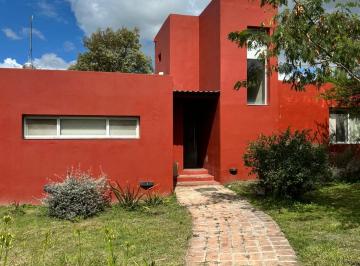 Casa de 6 ambientes, Los Reartes · Amplia y Luminosa Casa con Proyecto Aprobado Para Plata Alta.