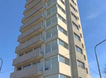 Departamento · 84m² · 4 Ambientes · 2 Cocheras · Departamento en Venta