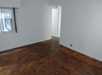 Departamento · 38m² · 2 Ambientes · A 4 Cuadras del Subte y 2 de Av Corrientes! Recién Pintado - A/a Split