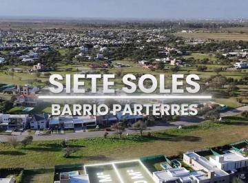 Terreno · 600m² · Terreno en Venta - Siete Soles Parterres Fondo Norte
