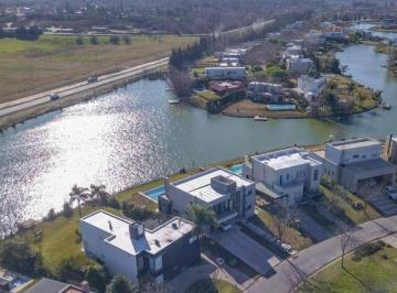 Casa de 5 ambientes, Escobar · Casa 5 Ambientes Venta El Cantón Escobar