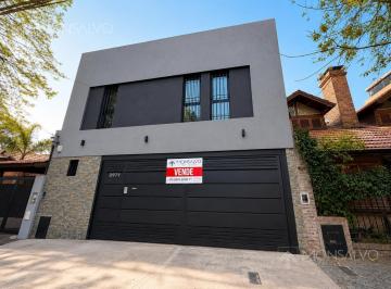 Casa · 545m² · 5 Ambientes · 2 Cocheras · Hermosa Casa a Estrenar