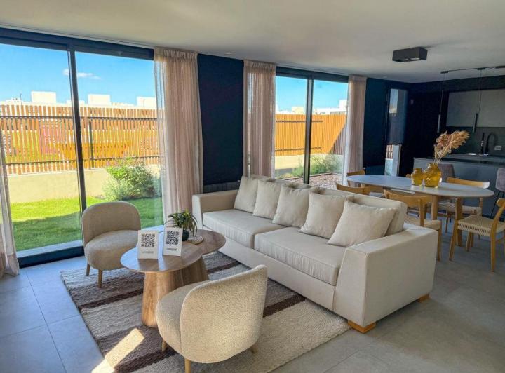 Casa · 155m² · 4 Ambientes · 1 Cochera