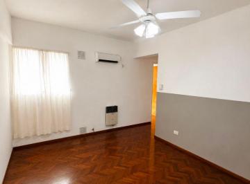 Departamento de 2 ambientes, Rosario · 1 Dormitorio Sobre Bv. Oroño. Muy Luminoso