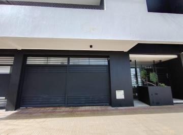 Garage · 20 Entre 43 y 44