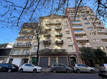 Departamento · 110m² · 5 Ambientes · Departamento en Venta en La Plata, G. B. a. Zona Sur, Argentina