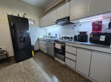 PH de 4 ambientes, Quilmes · PH con 3 Dorm. de 100 m² con Garaje Cubierto en Venta en Ezpeleta Este