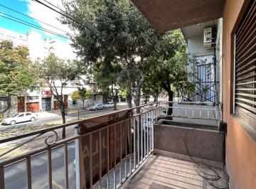 Casa de 4 ambientes, La Plata · Casa de 3 Dorm. en Zona Centro