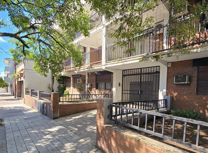 Departamento · 78m² · 5 Ambientes · 1 Cochera