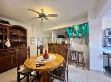 Departamento · 80m² · 2 Ambientes · 1 Cochera · Departamento 2 Ambientes en Venta Pinamar Centro