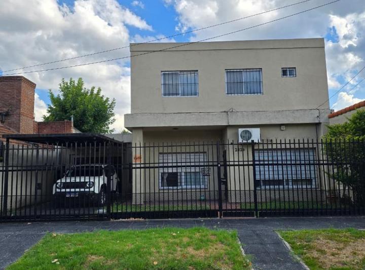 Casa · 180m²