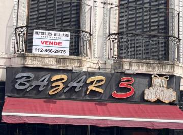 Local comercial de 4 ambientes, San Isidro · Local Comercial / Vivienda Sobre Av Centenario. Primer Piso Al Frente.