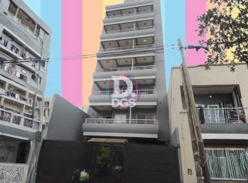 Departamento · 42m² · 2 Ambientes · 1 Cochera · Departamento 2 Ambientes con Cochera - Lanús Este