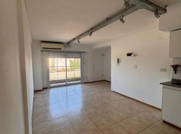 Departamento de 2 ambientes, Tres de Febrero · Venta Departamento 2 Ambientes en Martin Coronado Luminoso con Balcón Corrido y Cochera