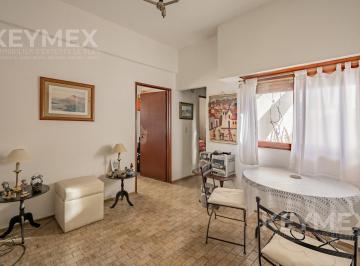 Departamento · 47m² · 3 Ambientes · Venta Departamento 3 Amb con Patio en Flores