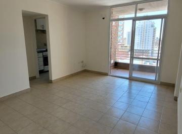 Departamento de 3 ambientes, Ciudad de Santa Fe · Pleno Centro - Excelente Dpto en Piso 10