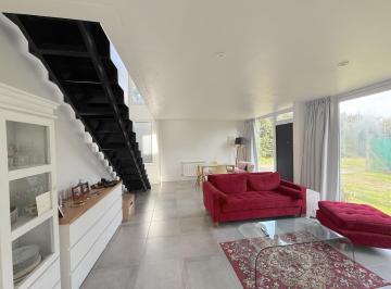 Casa · 90m² · 3 Ambientes · Dúplex en Venta en Gonnet