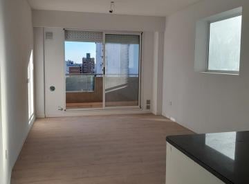 Departamento · 27m² · 2 Ambientes · Venta Monoambiente Semipiso Amplio Balcón Frente Norte Martin