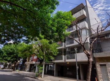 Departamento · 50m² · 3 Ambientes · 1 Cochera · Urquiza Al 3500 Venta / Alquiler Departamento 2 Dorm. con Cochera y Patio Exclusivo en Rosario
