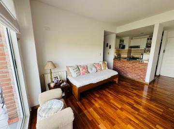 Departamento · 35m² · 2 Ambientes · 1 Cochera · Departamento Dos Ambientes, Quinto Piso Al Frente, Amoblado, con Cochera.