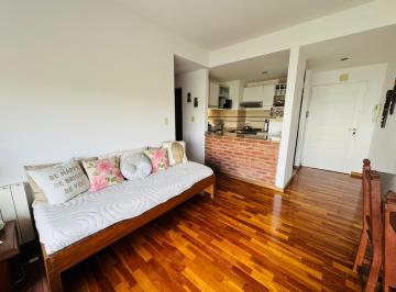 Departamento · 35m² · 2 Ambientes · 1 Cochera · Departamento Dos Ambientes, Quinto Piso Al Frente, Amoblado, con Cochera.