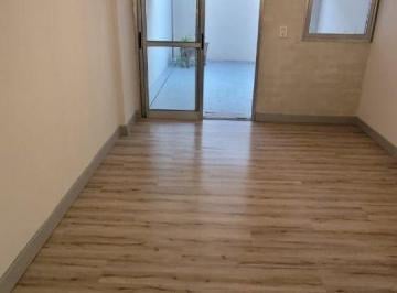 Departamento de 1 ambiente, Vicente López · Muy Buen Dpto 1 Amb con Patio