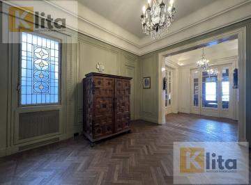 Departamento · 500m² · 8 Ambientes · Venta: Piso de Categoría · Estilo Art Déco · Recoleta · 8 Ambientes · Terraza · Baulera