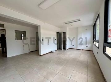 Oficina comercial · 60m² · C21 Lucio Barroso Alquila Oficinas en Barrio Bombal