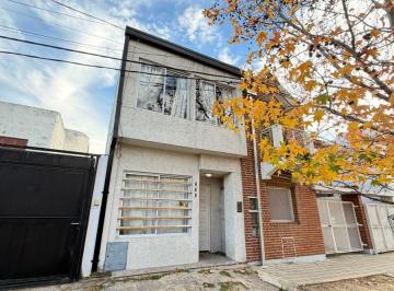 Casa de 3 ambientes, La Plata · Dúplex 2 Dorm. en Venta Tolosa