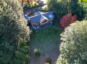 Casa de 5 ambientes, Villa La Angostura · Venta Casa Villa La Angostura