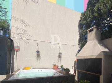 Departamento · 102m² · 4 Ambientes · 2 Cocheras · Departamento PH de 4 Ambientes con Cochera en Venta en Banfield Oeste