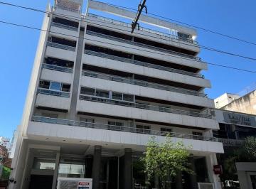 Departamento · 90m² · 4 Ambientes · Departamento en Venta